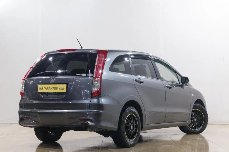 Honda Stream 6 из 6