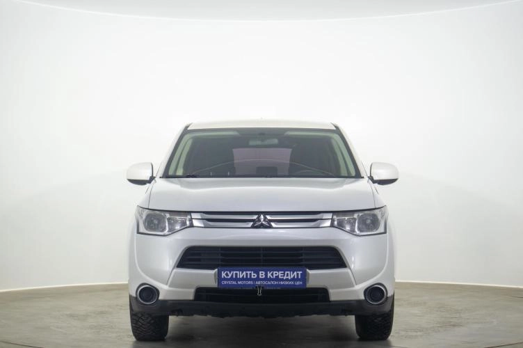 Mitsubishi Outlander 2 из 5
