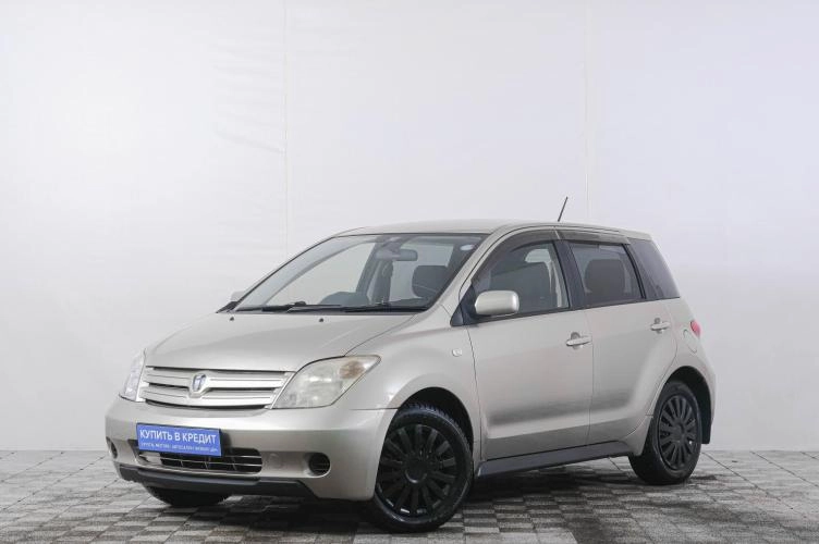 Toyota Ist 3 из 5