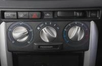 Toyota Ist 17 из 20