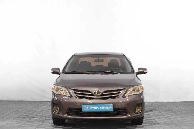 Toyota Corolla 2 из 5