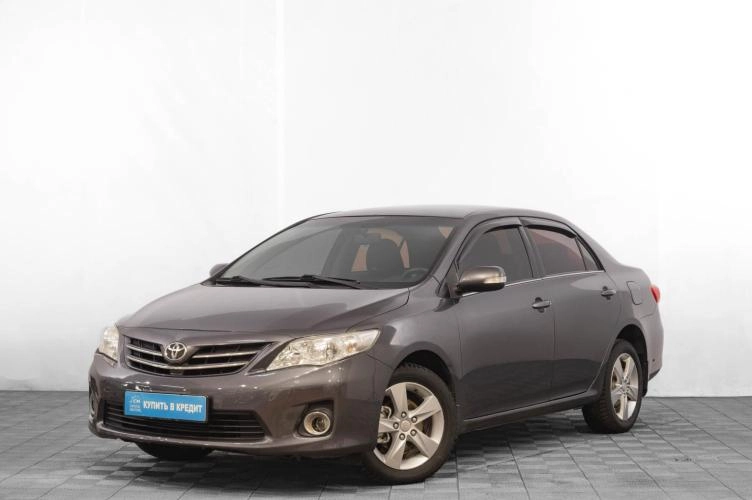 Toyota Corolla 3 из 5
