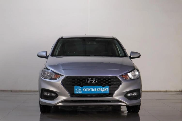 Hyundai Solaris 2 из 5