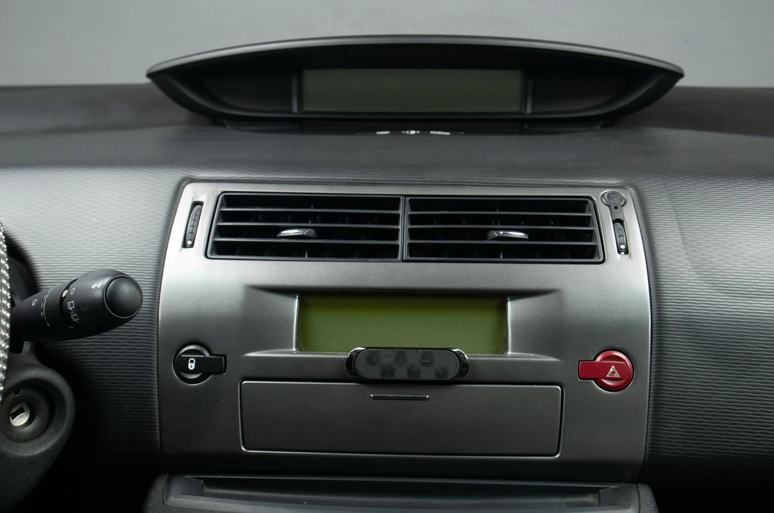 Citroen C4 12 из 18