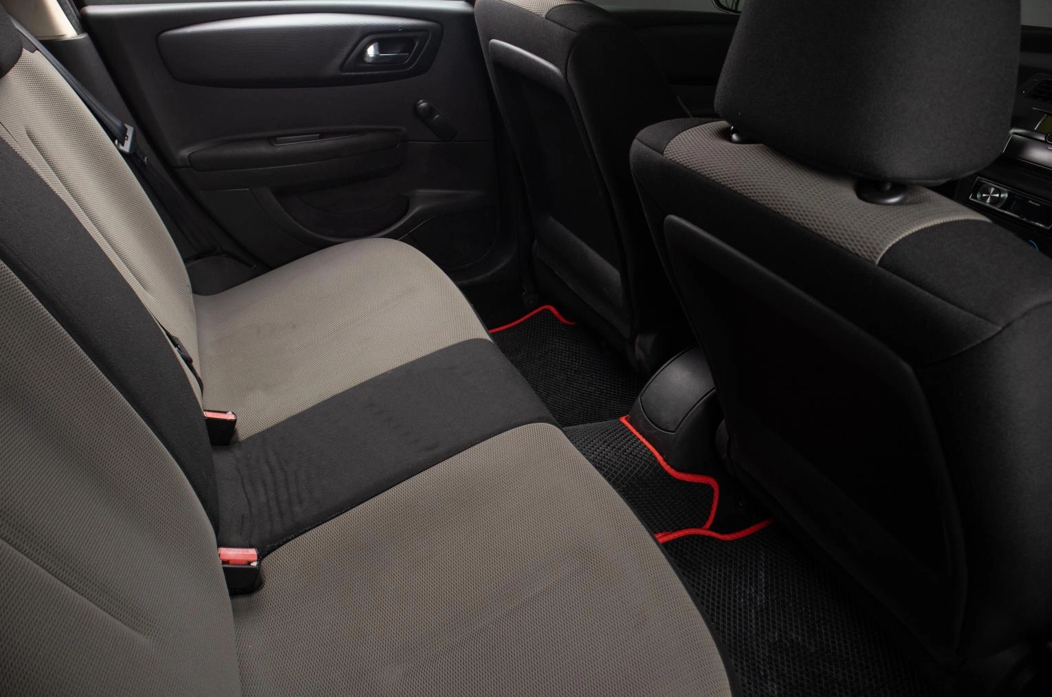 Citroen C4 16 из 18