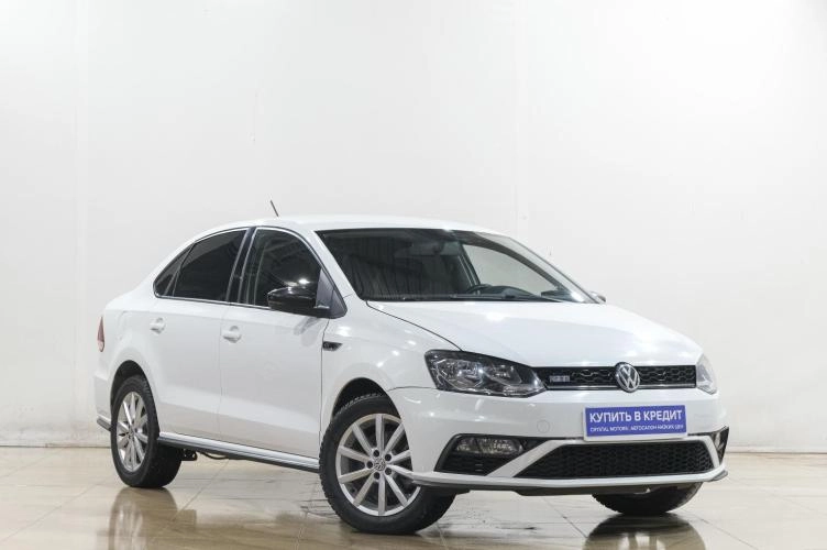 Volkswagen Polo 1 из 5