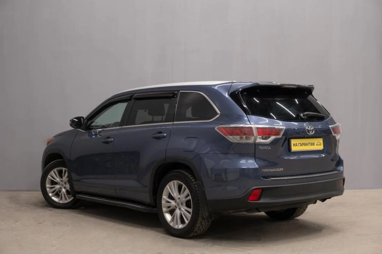 Toyota Highlander 4 из 5