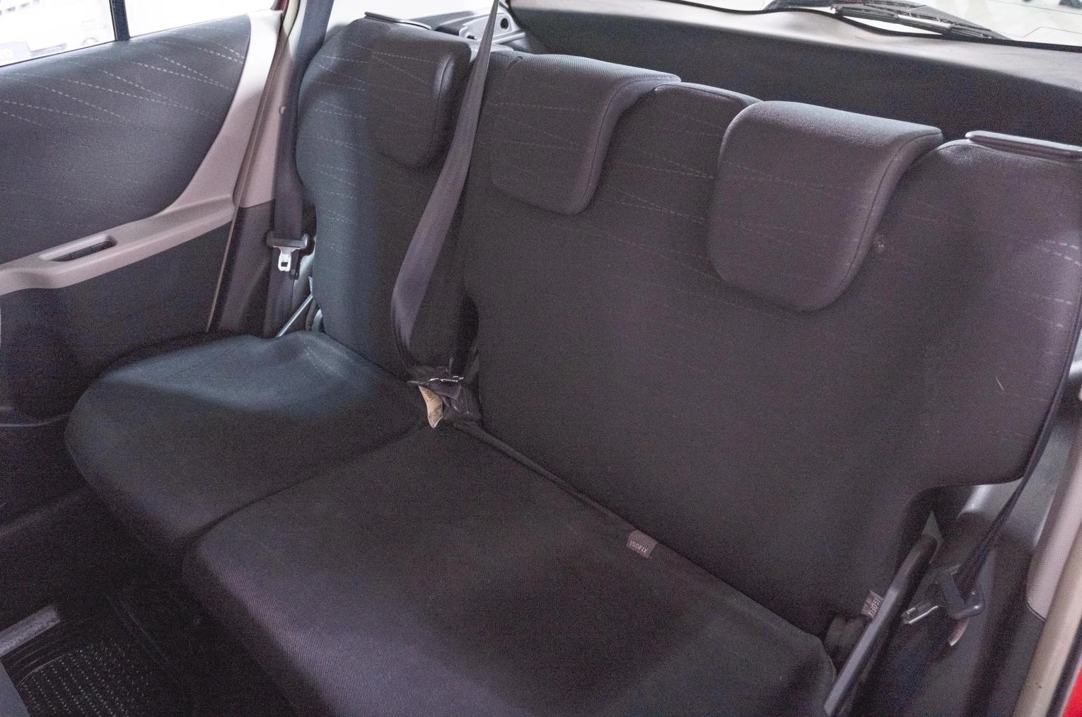 Toyota Yaris 20 из 22