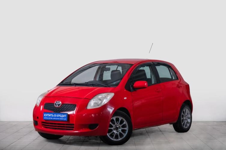 Toyota Yaris 2 из 5
