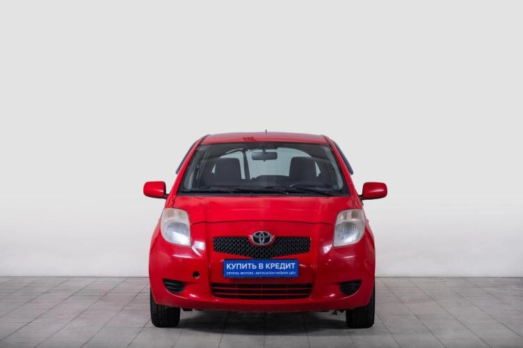 Toyota Yaris 3 из 5