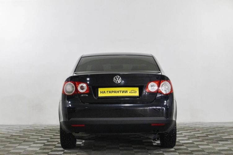 Volkswagen Jetta 5 из 5