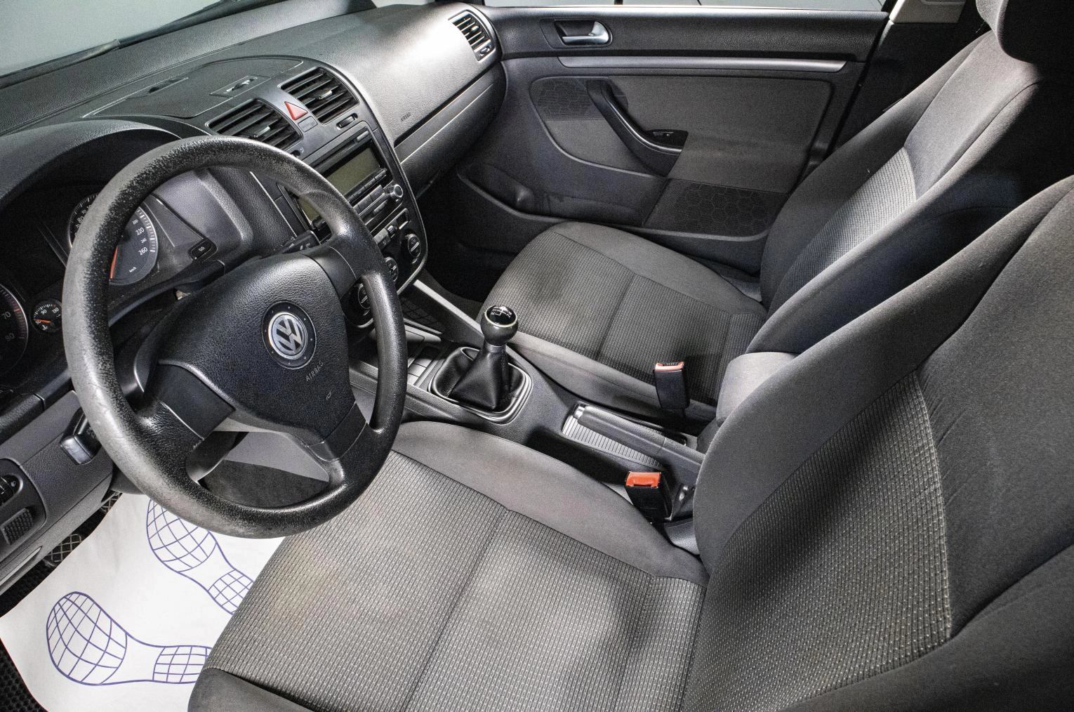Volkswagen Jetta 8 из 16