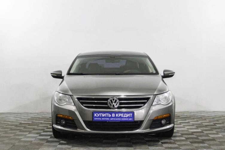 Volkswagen Passat 2 из 5
