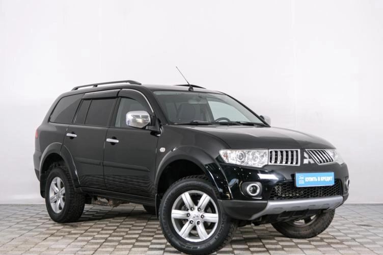 Mitsubishi Pajero Sport 1 из 5