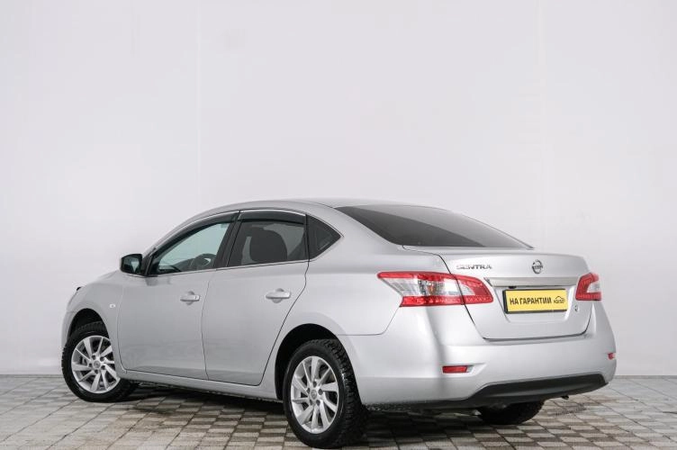 Nissan Sentra 4 из 5