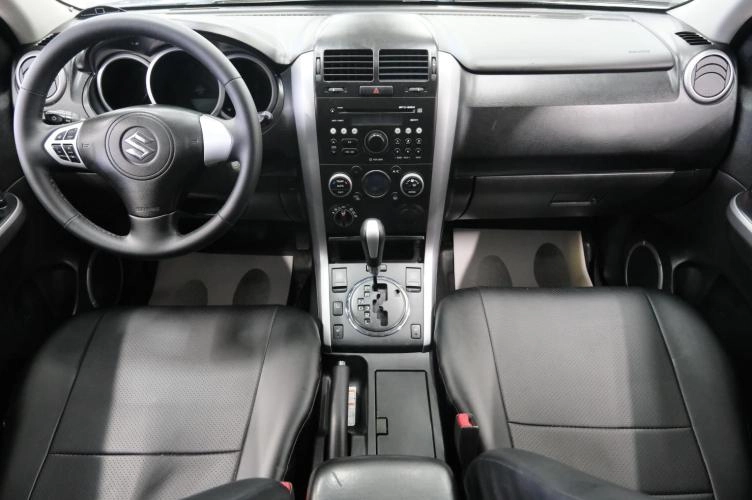 Suzuki Grand Vitara 14 из 23