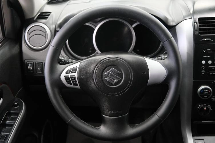 Suzuki Grand Vitara 12 из 23