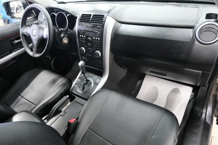 Suzuki Grand Vitara 19 из 23