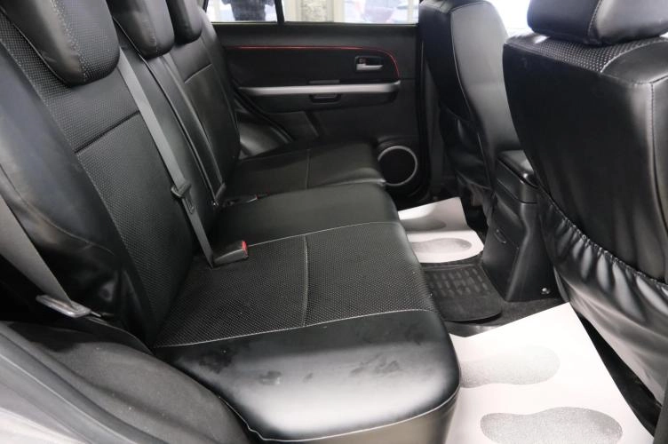 Suzuki Grand Vitara 22 из 23