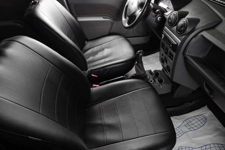 Renault Logan 10 из 17