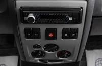 Renault Logan 15 из 17