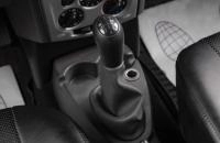 Renault Logan 16 из 17