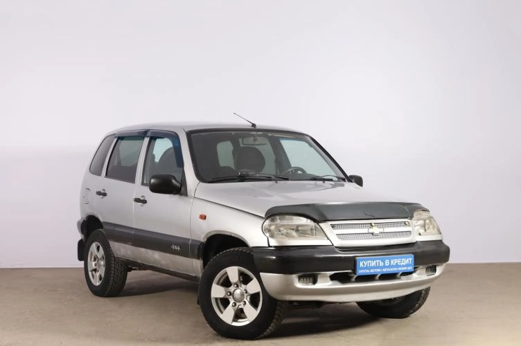 Chevrolet Niva 1 из 6