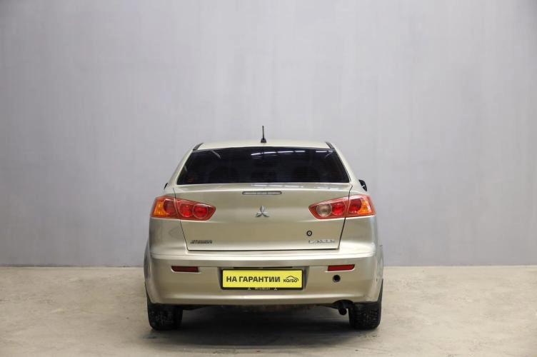 Mitsubishi Lancer 5 из 5