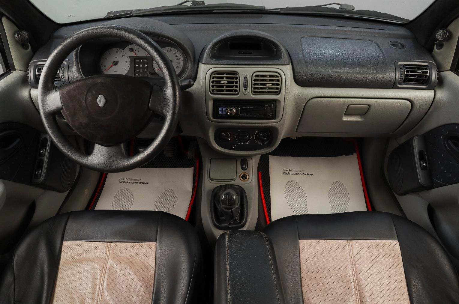 Renault Symbol 9 из 14