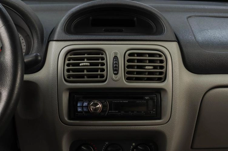 Renault Symbol 11 из 14