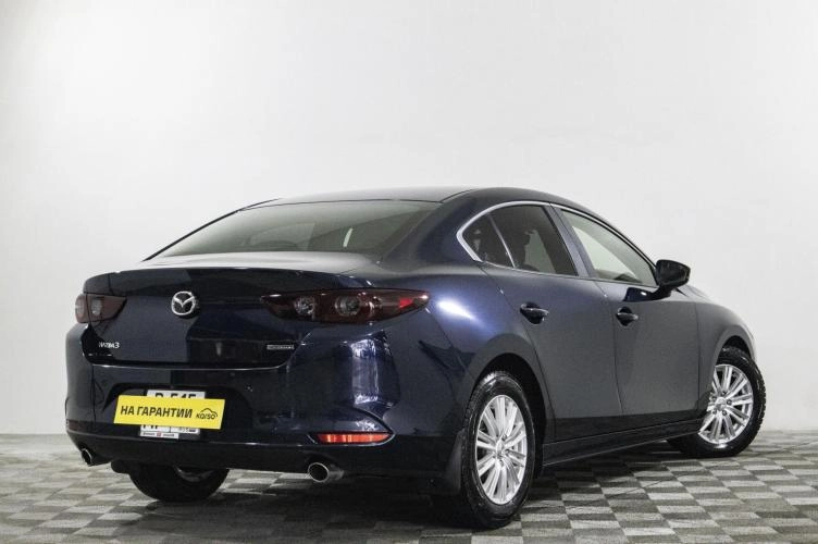 Mazda 3 4 из 5