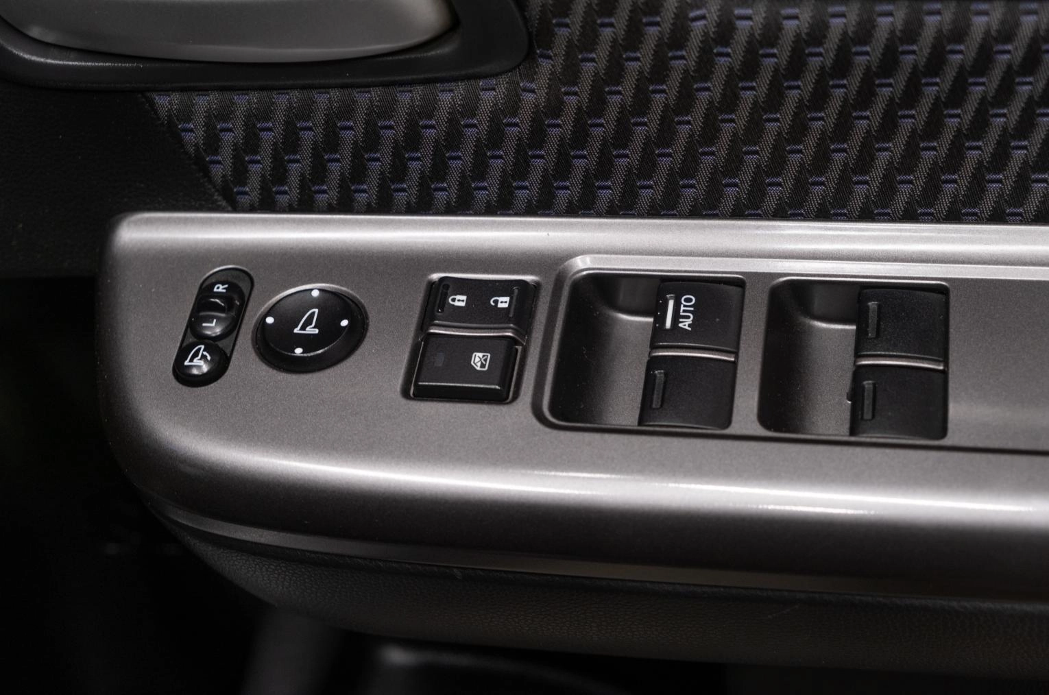 Honda Stepwgn Spada 7 из 21