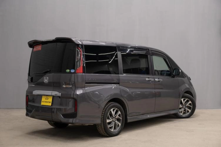 Honda Stepwgn Spada 6 из 6