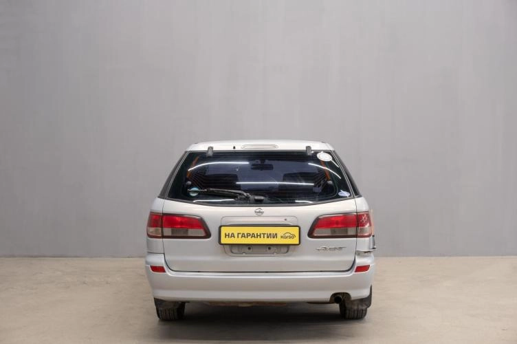 Nissan Avenir 5 из 6