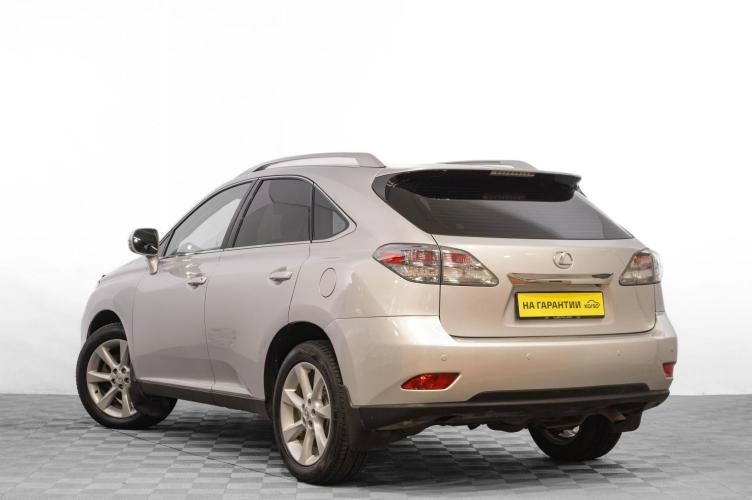 Lexus RX 6 из 6