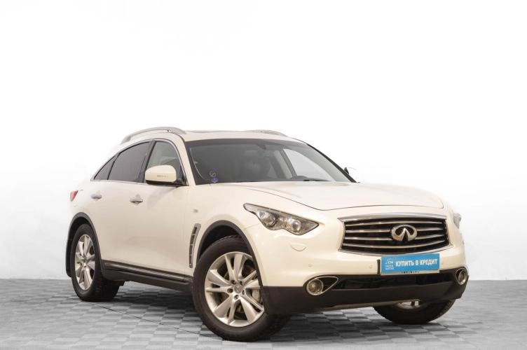 Infiniti FX37 1 из 6