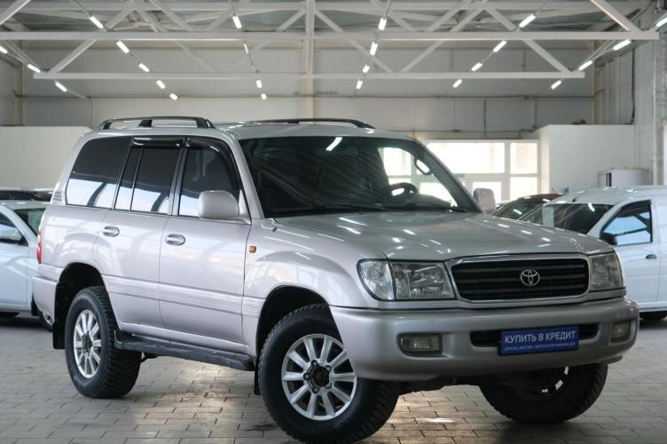 Toyota Land Cruiser 1 из 5