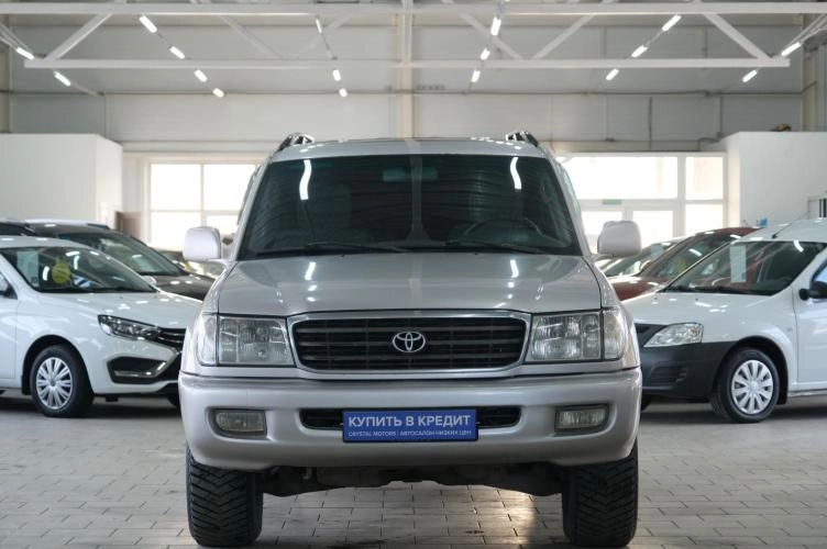 Toyota Land Cruiser 2 из 5