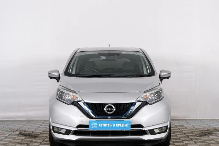 Nissan Note 2 из 5