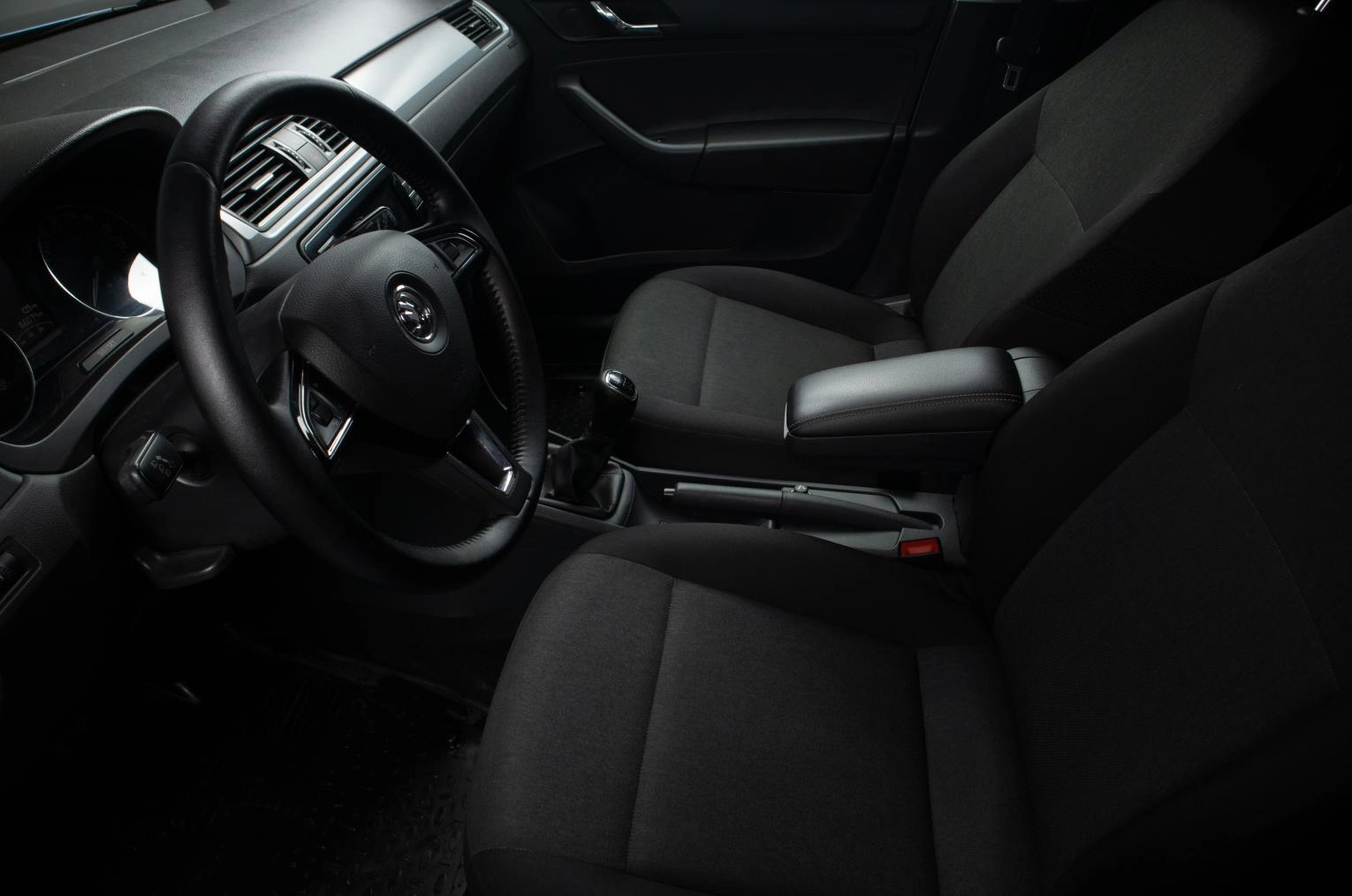 Skoda Rapid 15 из 18