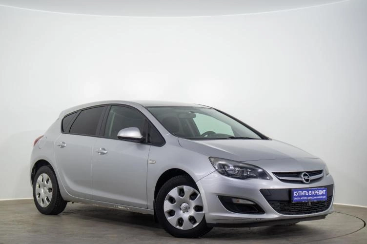 Opel Astra 1 из 5