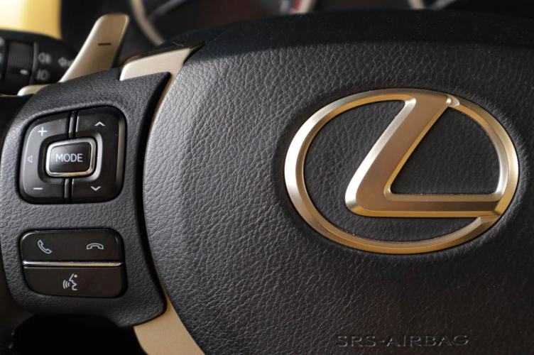 Lexus NX 15 из 22