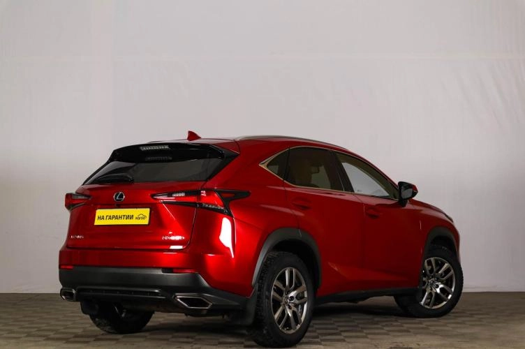 Lexus NX 4 из 5