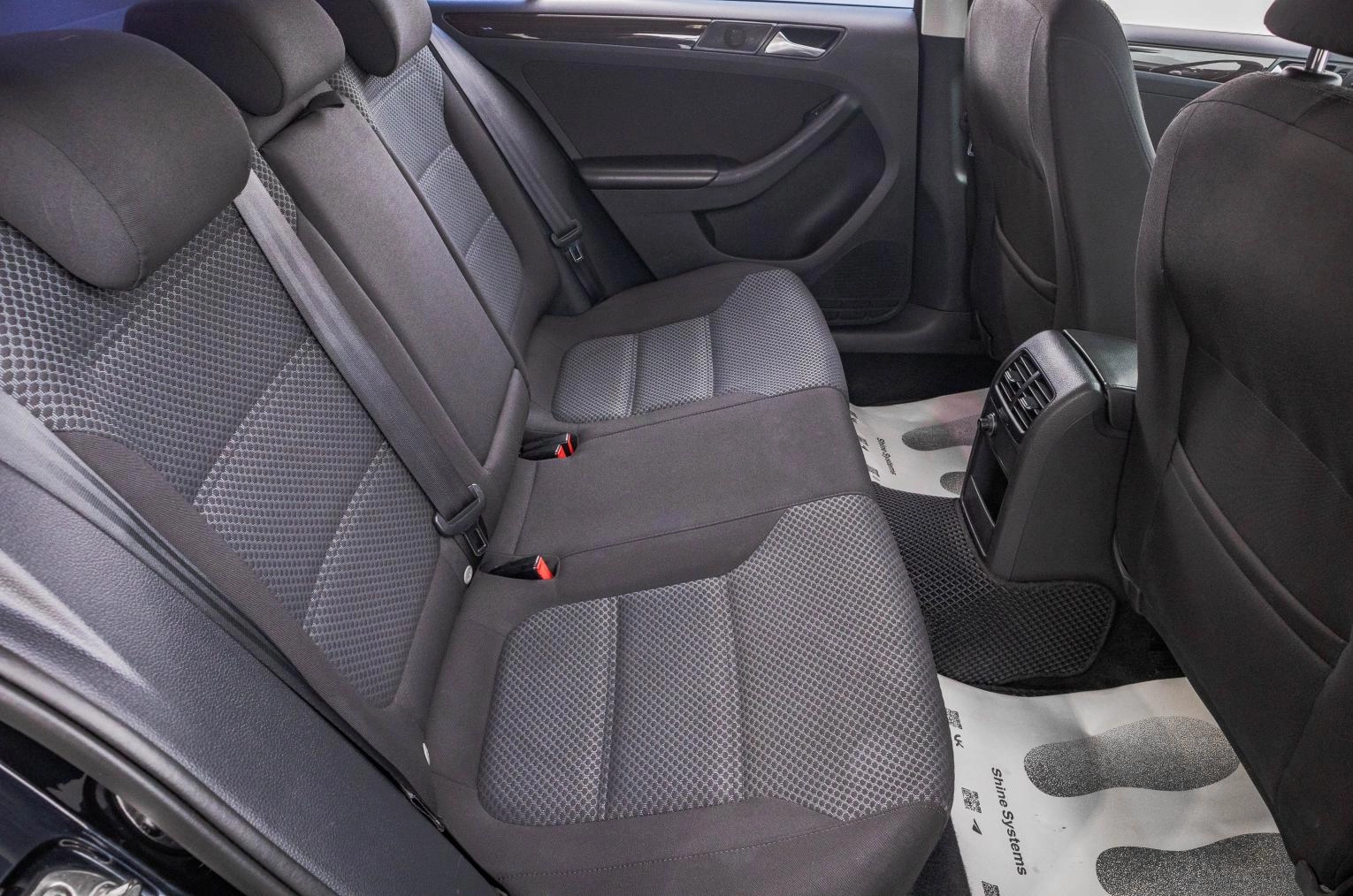 Volkswagen Jetta 27 из 28