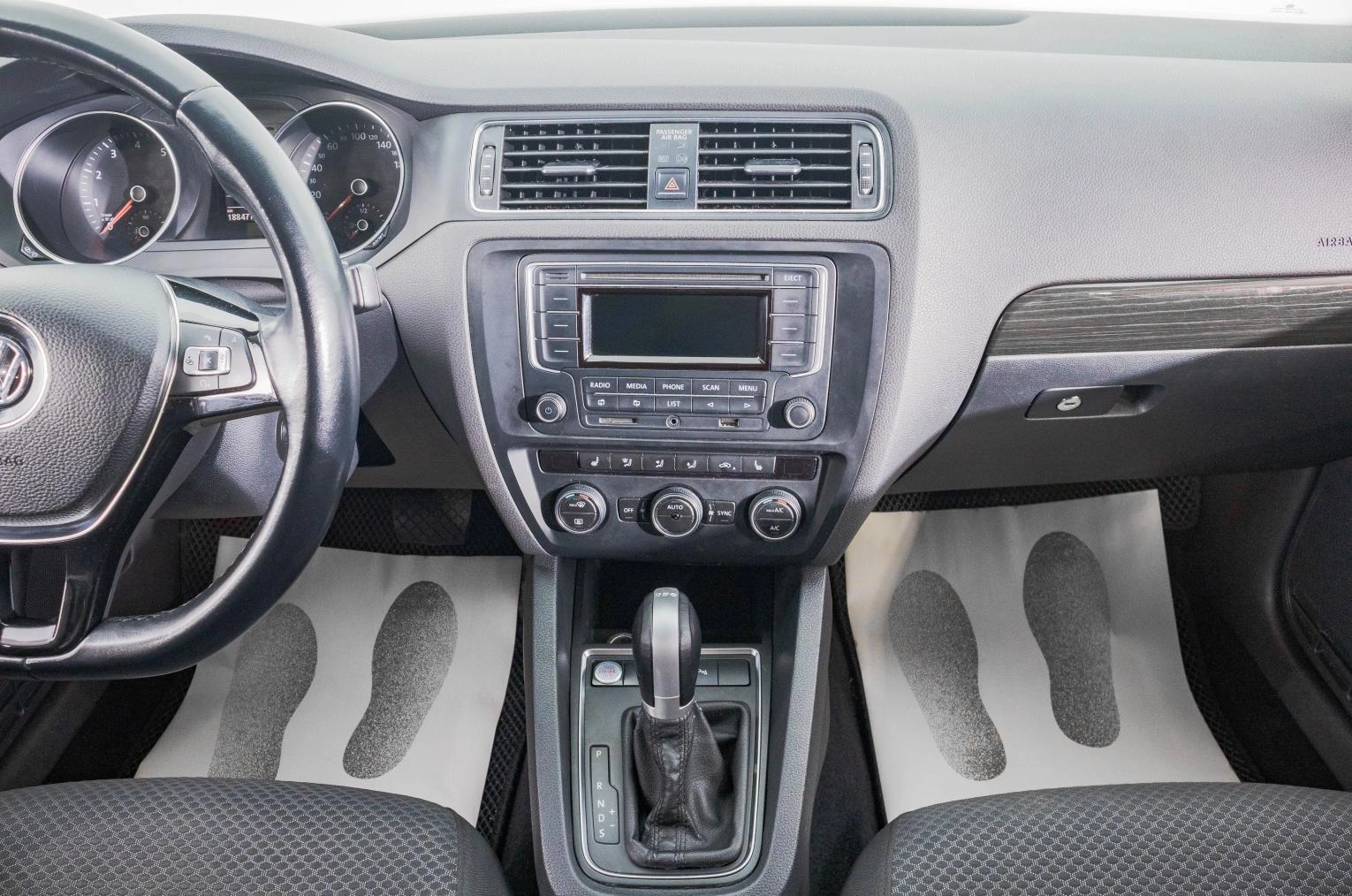 Volkswagen Jetta 19 из 28