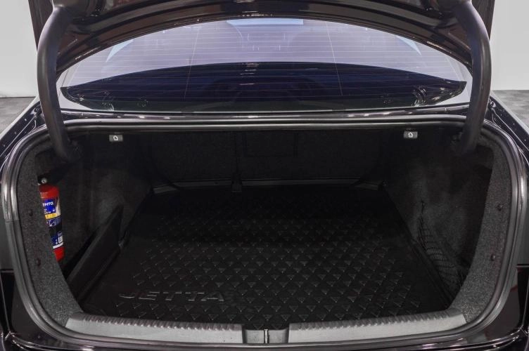 Volkswagen Jetta 28 из 28