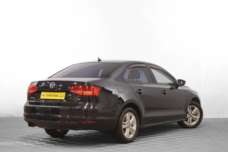 Volkswagen Jetta 4 из 5