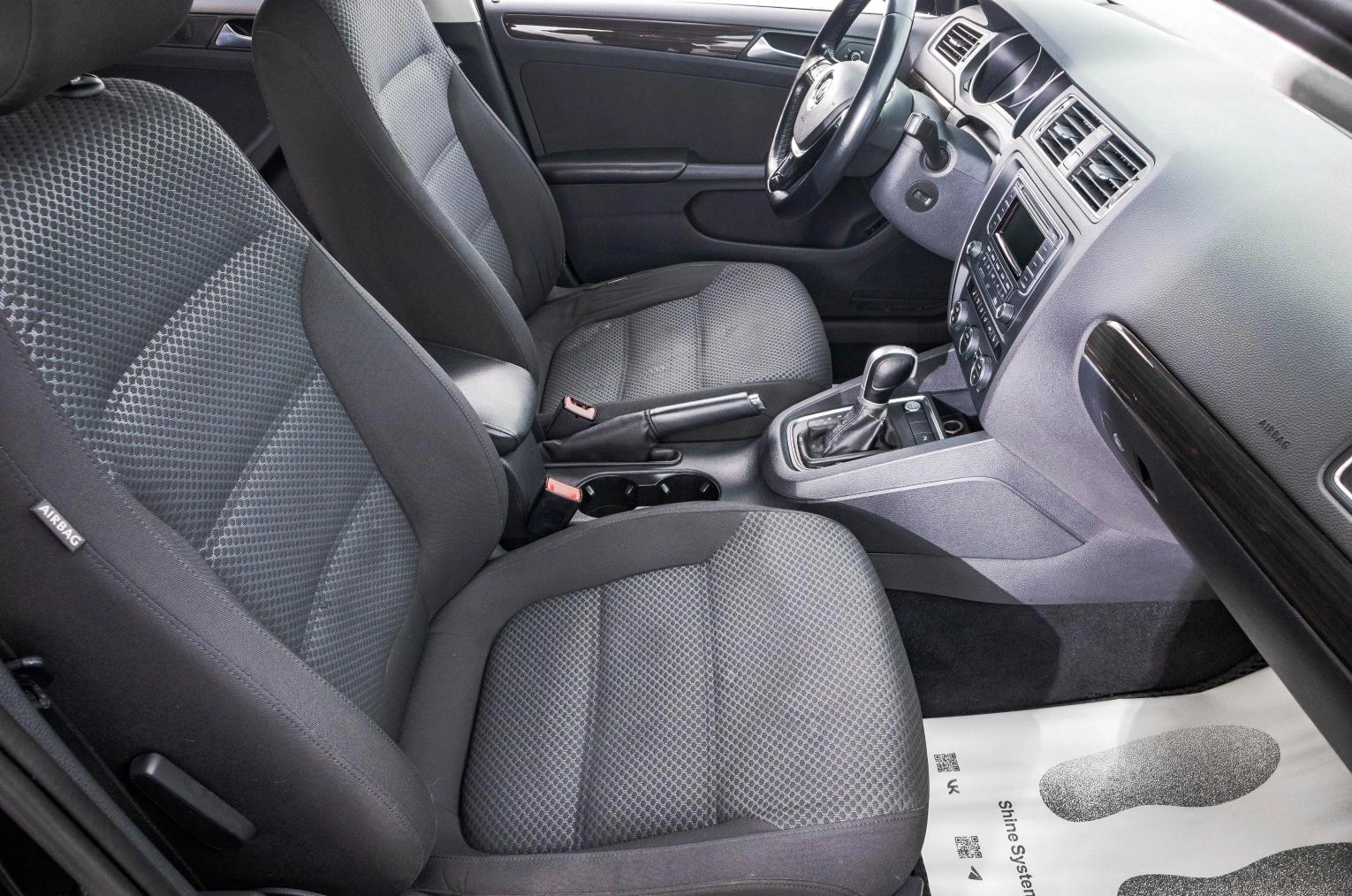 Volkswagen Jetta 25 из 28