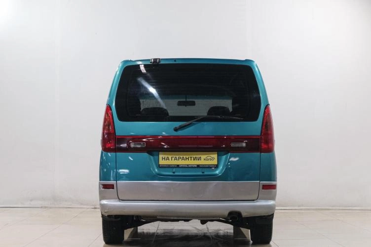 Nissan Serena 5 из 5