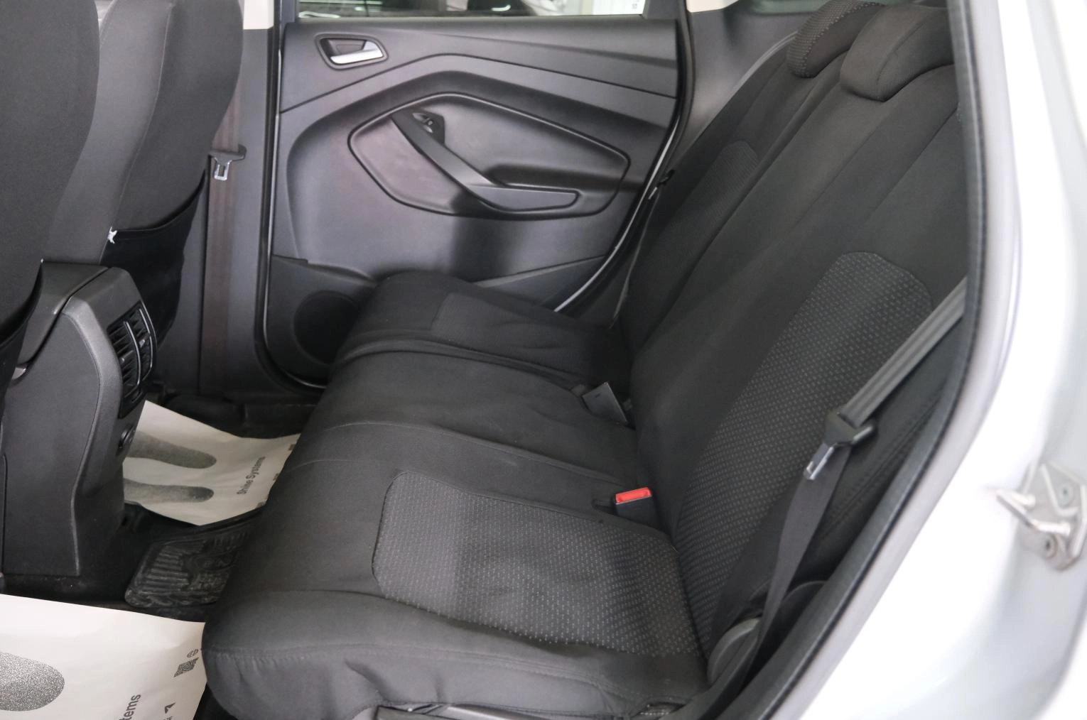 Ford Kuga 21 из 23